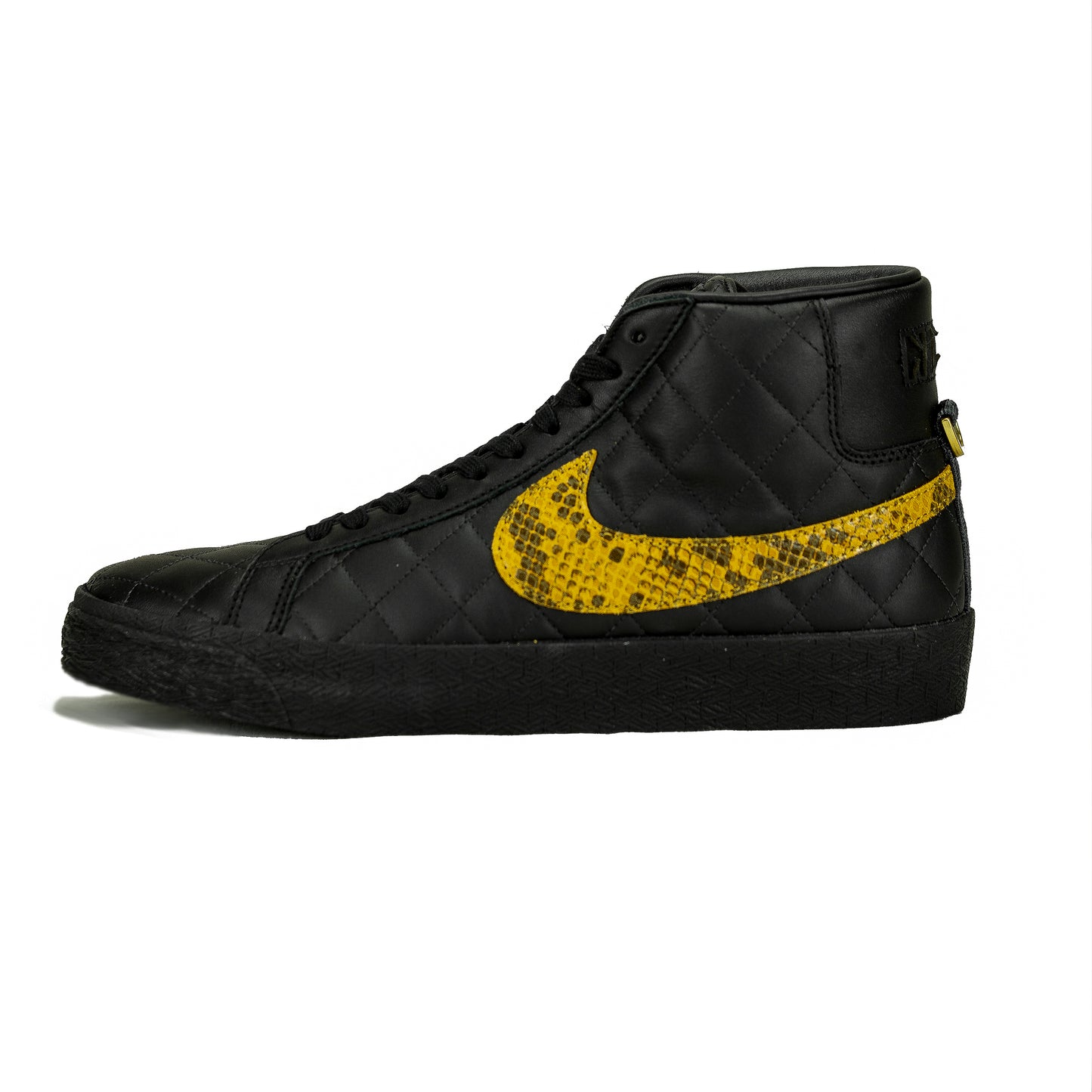 Supreme X Nike SB Zoom Blazer Mid QS