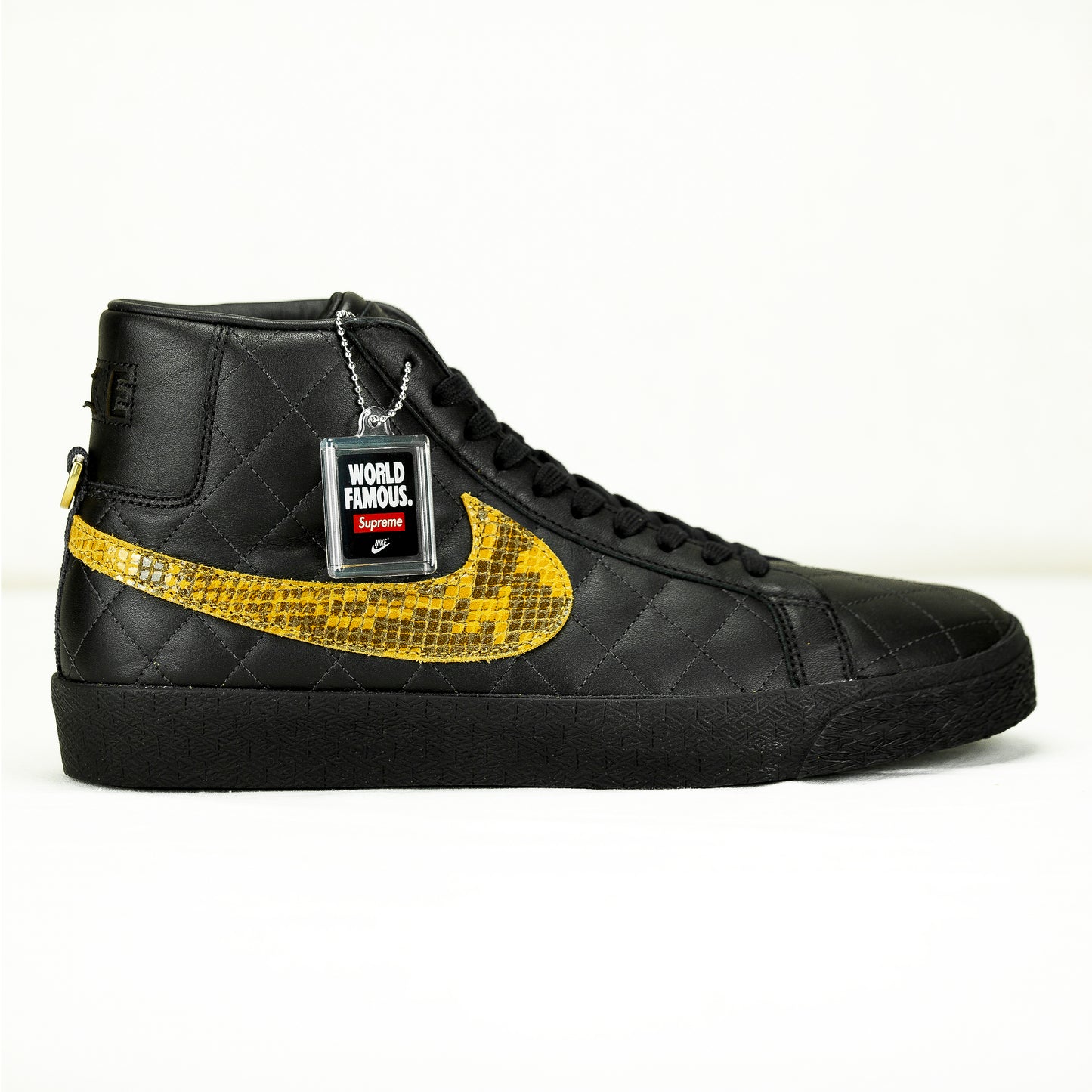 Supreme X Nike SB Zoom Blazer Mid QS